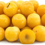 Yellow plums per kg
